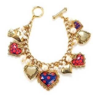 Pulseira Betsey Johnson com Pingentes de Coração