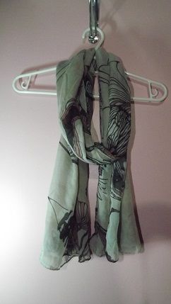 Lenço Estampado Cinza