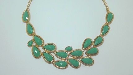 Maxi Colar Verde